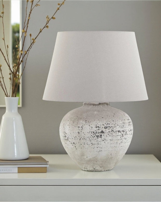 Regola Large Stone Natural Ribbed Lamp