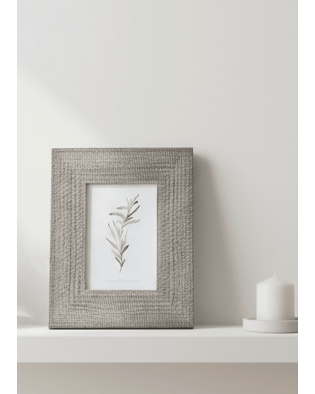 Neutral wooden photo frame with woven border, Hill Interiors 4x6 photo frame for displaying pictures in a stylish, natural look.