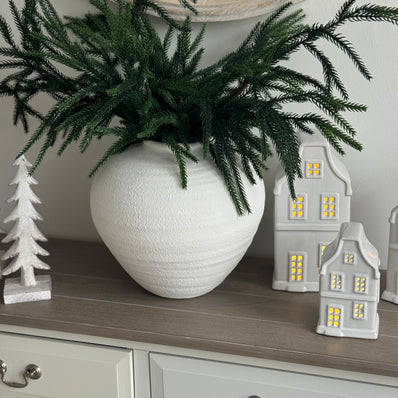 Starlight Express artificial luxury green spruce Norfolk Christmas swag with lifelike evergreen branches