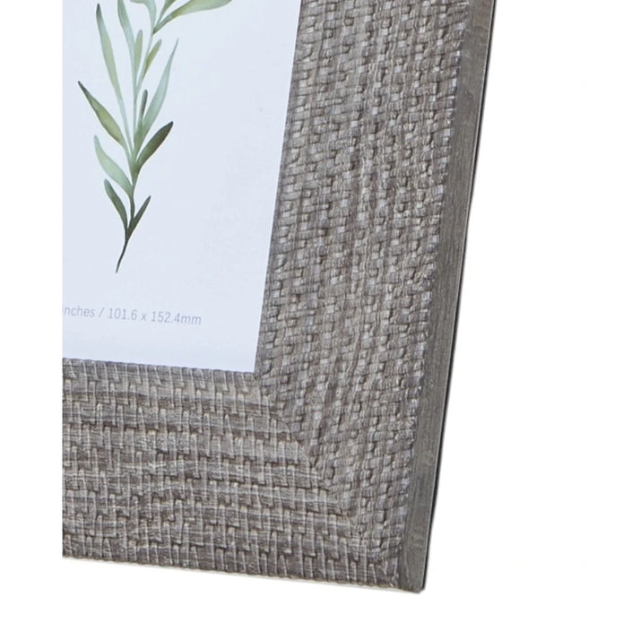Neutral wooden photo frame with woven border from Hill Interiors, showcasing a stylish and elegant display for photographs.