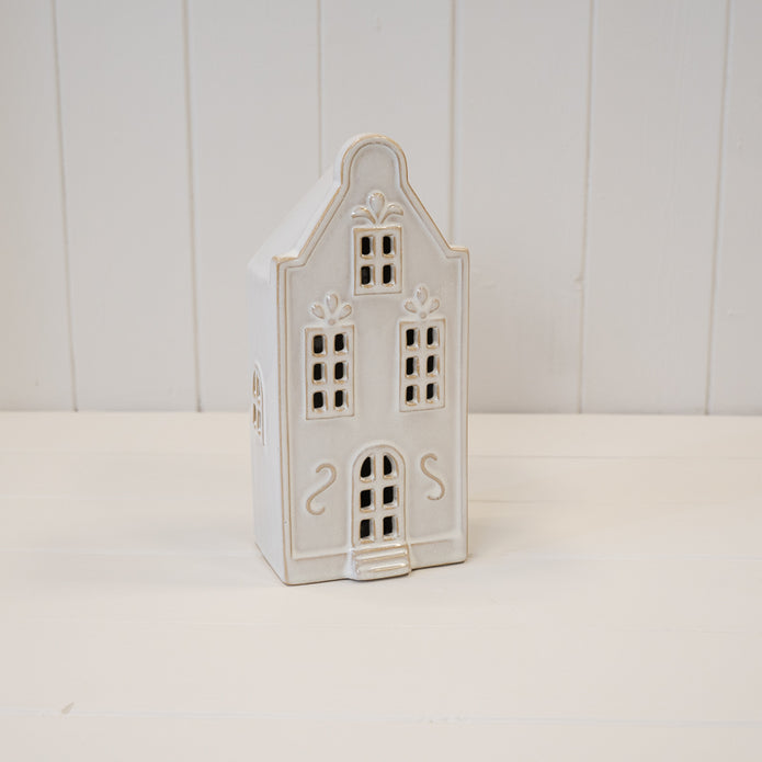 White LED Christmas Townhouse – Large LED Christmas Townhouse, W 11 x D 8 x H 22 cm, porcelain