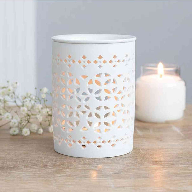 White matte cut-out oil burner and wax warmer, decorative wax melt burner with intricate cut-out design for aromatic melts