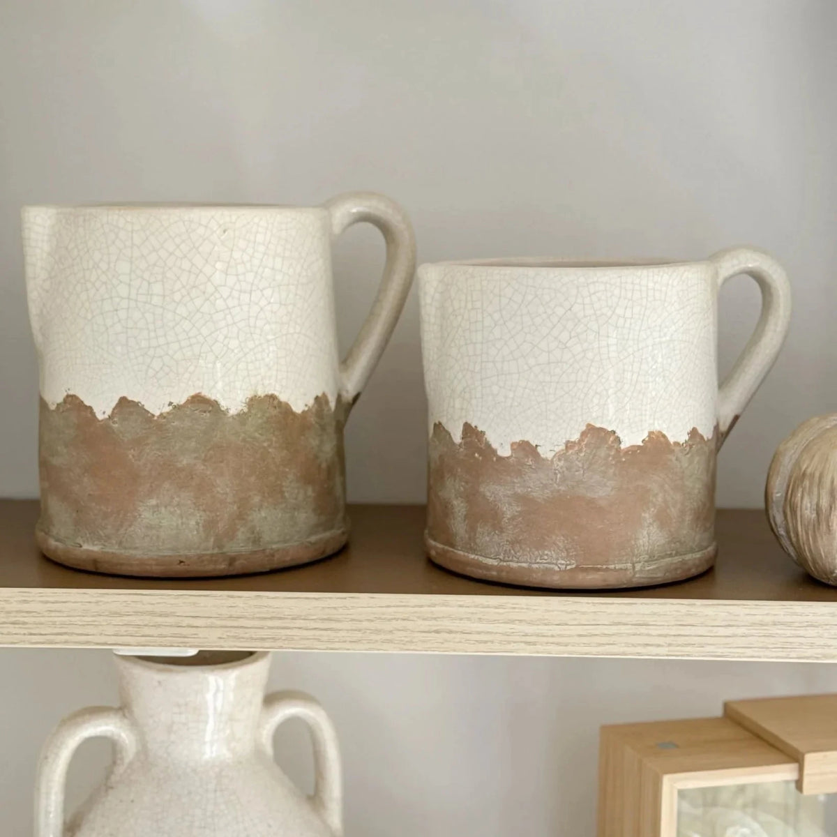 White and terracotta rustic ceramic handled jug vase by Gainsborough Giftware, featuring a textured finish and classic design.