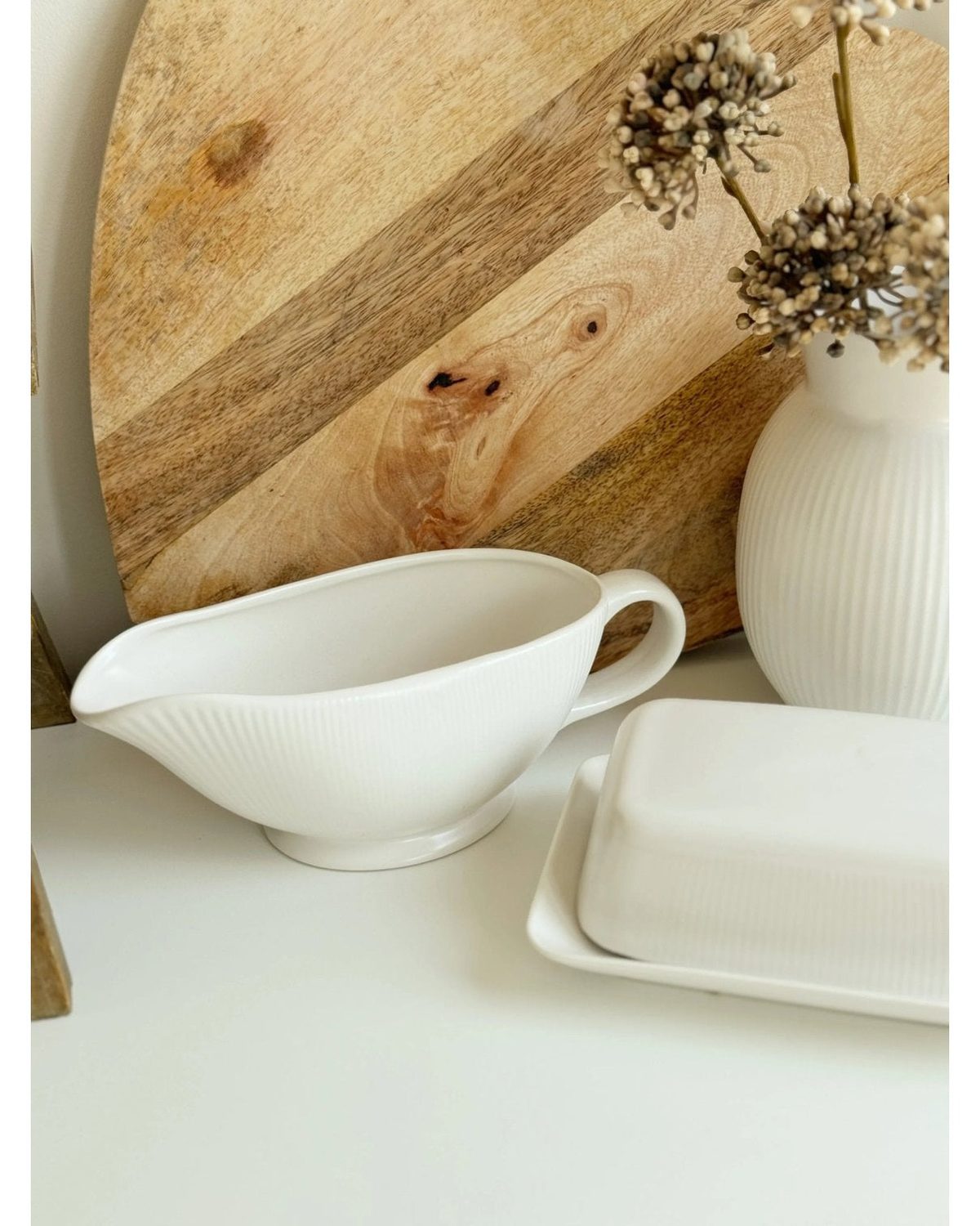 White Ceramic Ribbed Gravy Boat - Kitchen & DiningKitchen & Dining - Lulu Loves Home