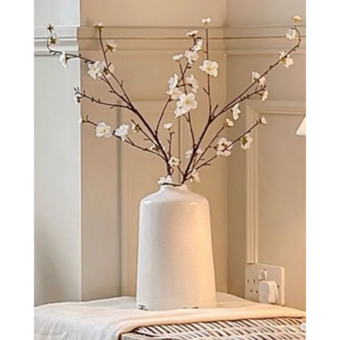 White glazed Liv vase by Hill Interiors featuring a sleek, modern design suitable for home decor.
