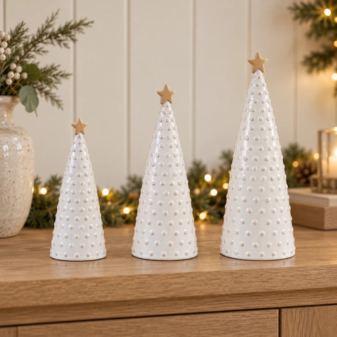 Satchville large white stoneglazed bobbin Christmas tree with gold star topper