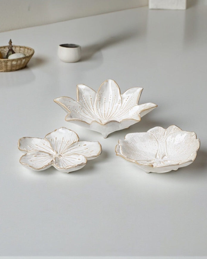 Wikholmform Lilya White Flower Trinket Dish for home decor, featuring a delicate white flower design on a ceramic dish.
