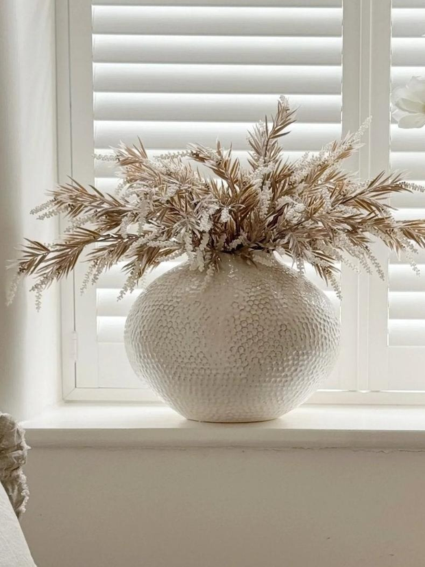 Zaffera Ivory Caldron Textured Vase